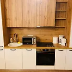 Joy City Vivalia 7b-13 Τιμισοάρα